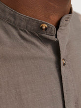 Ladda upp bild till gallerivisning, model_shot-detail