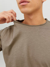 Ladda upp bild till gallerivisning, model_shot-detail