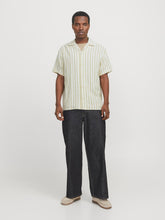 Ladda upp bild till gallerivisning, model_shot-front_full