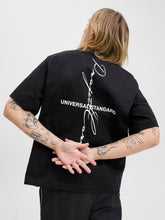 Ladda upp bild till gallerivisning, model_shot-creative