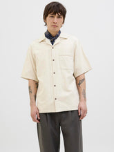 Ladda upp bild till gallerivisning, model_shot-front