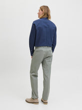 Ladda upp bild till gallerivisning, model_shot-back