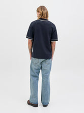 Ladda upp bild till gallerivisning, model_shot-back
