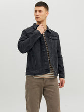 Ladda upp bild till gallerivisning, model_shot-front