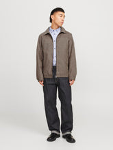 Ladda upp bild till gallerivisning, model_shot-front_full