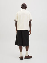 Ladda upp bild till gallerivisning, model_shot-back