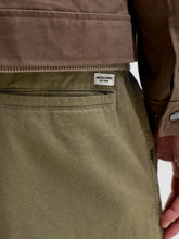 Ladda upp bild till gallerivisning, model_shot-detail