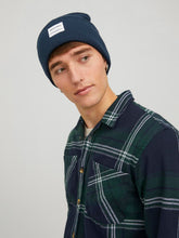 Ladda upp bild till gallerivisning, model_shot-creative