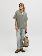 Ladda upp bild till gallerivisning, model_shot-front_full
