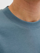 Ladda upp bild till gallerivisning, model_shot-detail