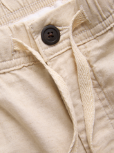Ladda upp bild till gallerivisning, model_shot-detail
