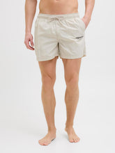 Ladda upp bild till gallerivisning, model_shot-front