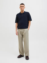 Ladda upp bild till gallerivisning, model_shot-front_full