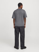 Ladda upp bild till gallerivisning, model_shot-back