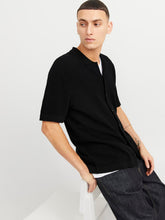 Ladda upp bild till gallerivisning, model_shot-creative