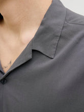 Ladda upp bild till gallerivisning, model_shot-detail