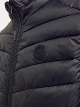 Ladda upp bild till gallerivisning, model_shot-detail