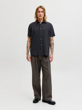 Ladda upp bild till gallerivisning, model_shot-front_full