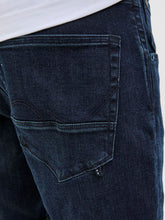 Ladda upp bild till gallerivisning, model_shot-detail