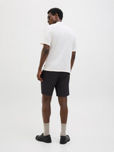 Ladda upp bild till gallerivisning, model_shot-back