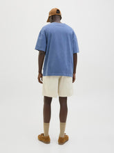 Ladda upp bild till gallerivisning, model_shot-back