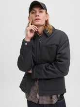 Ladda upp bild till gallerivisning, model_shot-creative