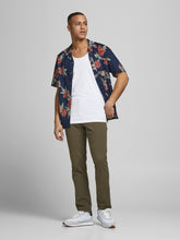 Ladda upp bild till gallerivisning, JJEBASIC Tank Top - white