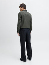Ladda upp bild till gallerivisning, model_shot-back
