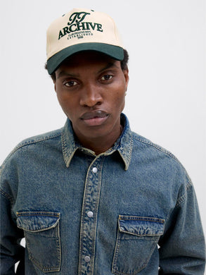 model_shot-front