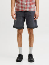 Ladda upp bild till gallerivisning, model_shot-front

