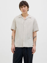 Ladda upp bild till gallerivisning, model_shot-front
