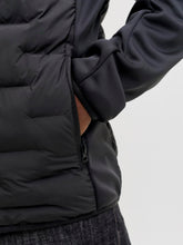 Ladda upp bild till gallerivisning, model_shot-detail
