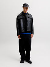 Ladda upp bild till gallerivisning, model_shot-front_full
