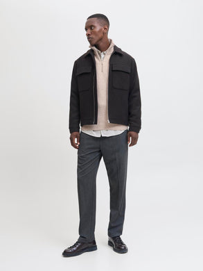 model_shot-front_full