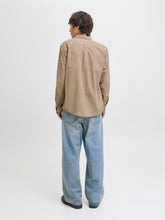 Ladda upp bild till gallerivisning, model_shot-back
