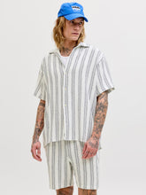 Ladda upp bild till gallerivisning, model_shot-front
