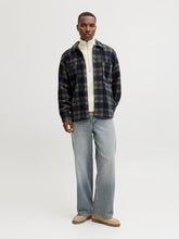 Ladda upp bild till gallerivisning, model_shot-front_full
