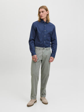 model_shot-front_full