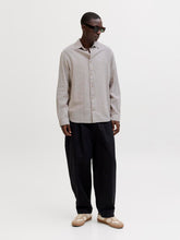 Ladda upp bild till gallerivisning, model_shot-front_full
