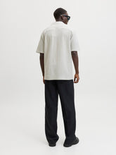 Ladda upp bild till gallerivisning, model_shot-back
