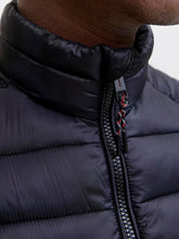 Ladda upp bild till gallerivisning, model_shot-detail
