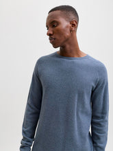 Ladda upp bild till gallerivisning, model_shot-creative
