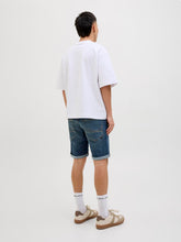 Ladda upp bild till gallerivisning, model_shot-back
