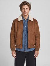 Ladda upp bild till gallerivisning, model_shot-front
