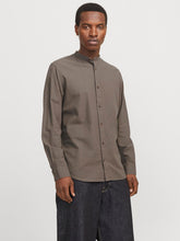 Ladda upp bild till gallerivisning, model_shot-front
