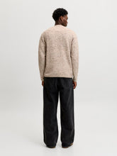 Ladda upp bild till gallerivisning, model_shot-back
