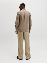 Ladda upp bild till gallerivisning, model_shot-back
