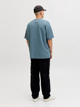 Ladda upp bild till gallerivisning, model_shot-back
