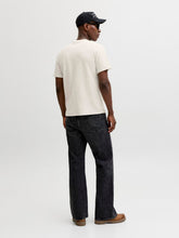 Ladda upp bild till gallerivisning, model_shot-back
