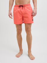 Ladda upp bild till gallerivisning, model_shot-front

